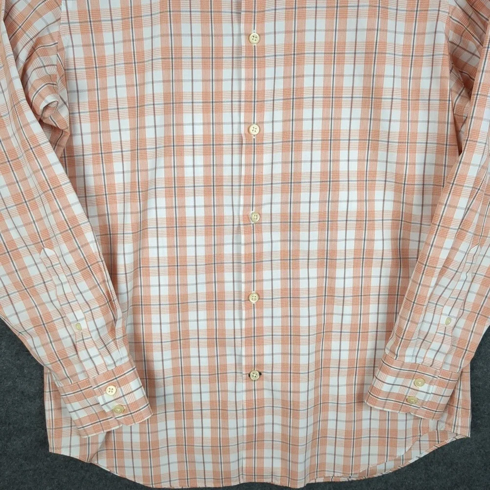 Banana Republic Mens‎ Size Mediu, Slim Fit Non-Iron Button Down Shirt